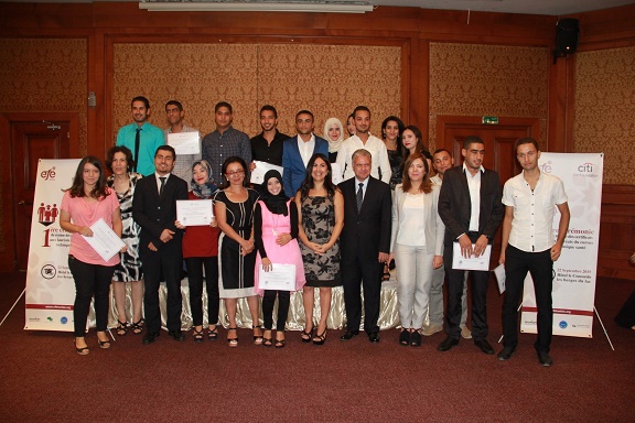 حفل تسليم شهادات التّدريب لفائدة 20 شابّا وشابّة مع توظيفهم مباشرة في مصحّتين بالعاصمة 